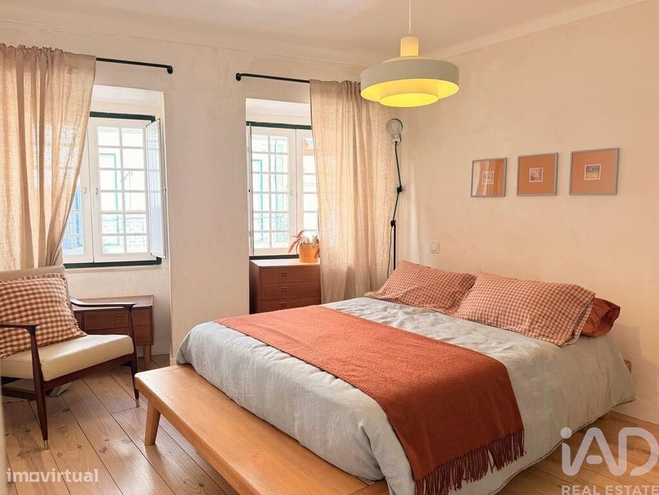 Apartamento T2 em Misericórdia de 62,2 m2