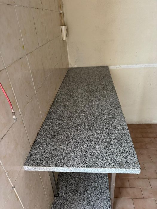 Bancada de pedra em granito- pedras salgadas.