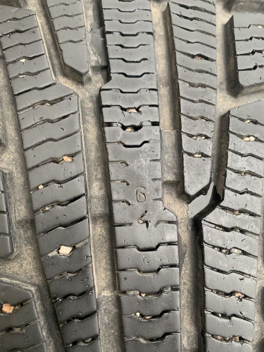 225/65/R17  Nokian Hakkapellitta R