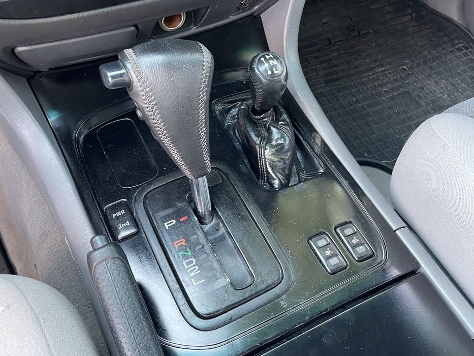 Toyota Land Cruiser 100, 2001 рік, 4.2 дизель