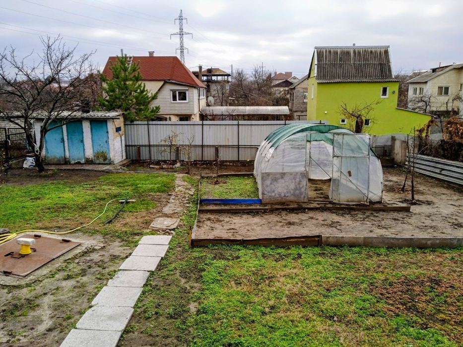 Продам дачу в С/О "Ремонтник" 4 км. от Левого берега г.Каменское.