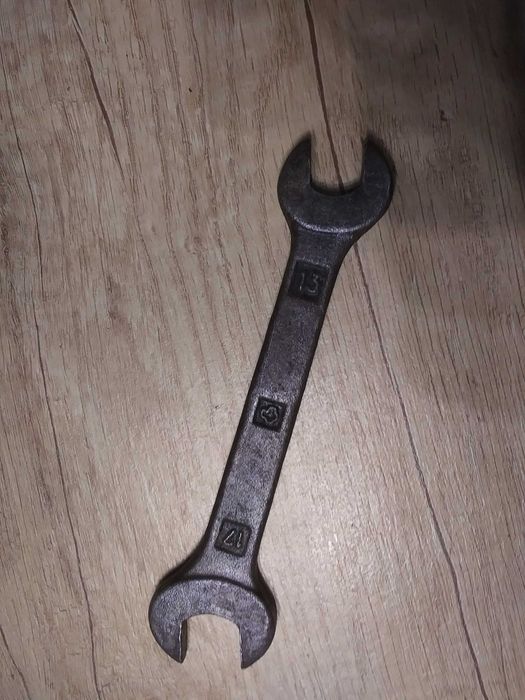 Stary płaski klucz FSO fiat maluch 126p polonez 125p 17 13 mm fsm prl