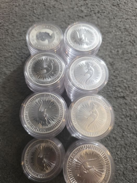 Srebrne monety kangur Australijski