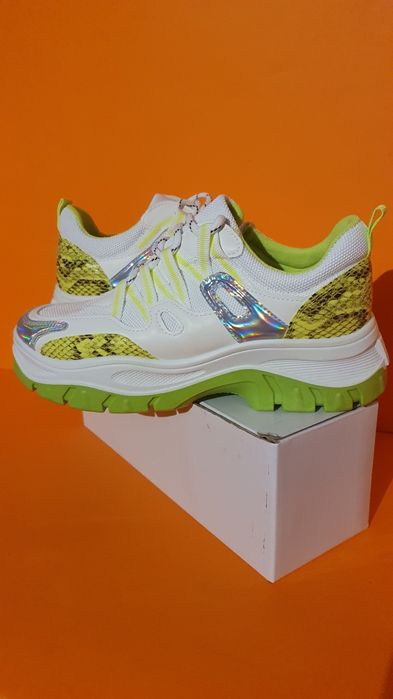 Sneakersy nowe modny mix kolorów rozmiar 39 / wkładka 24 cm
