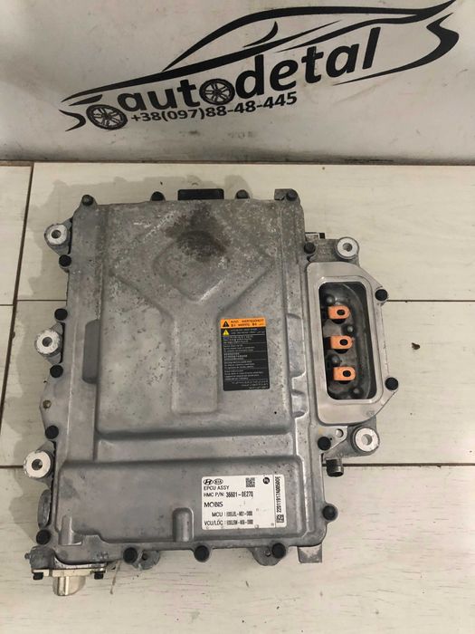 Інвертор двигуна HYUNDAI Kona 366010E270 инвертор кона