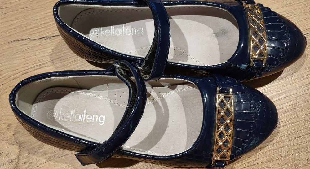 Eleganckie buty dla dziewczynki r.32