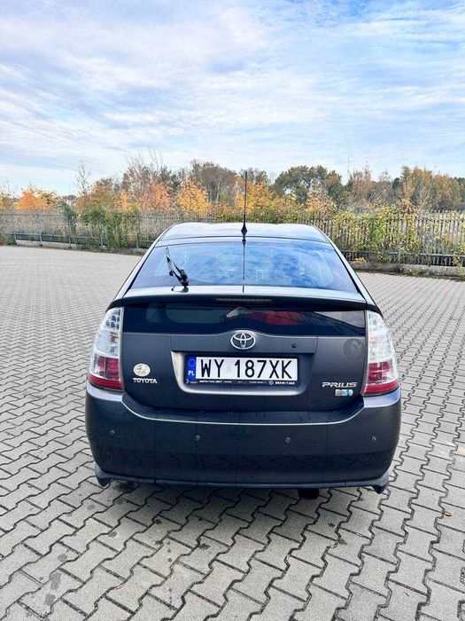 Samochód Toyota Prius 2007 .
