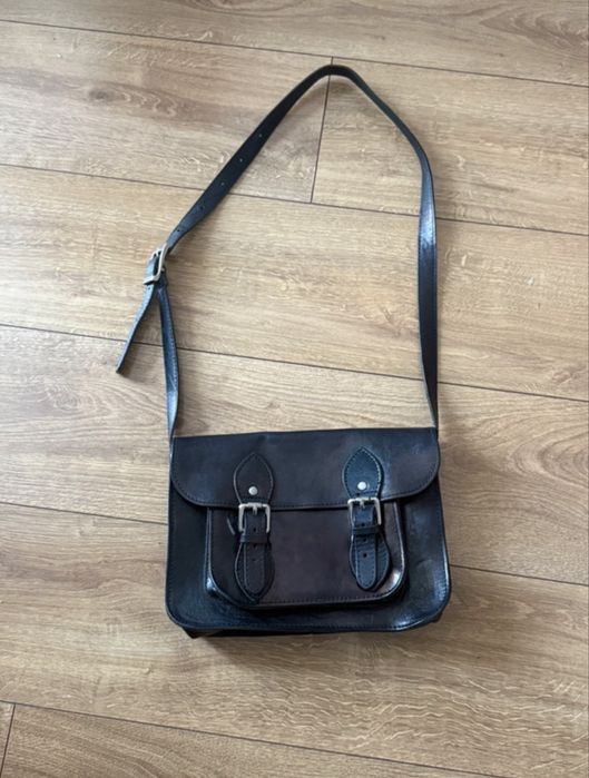 Torebka skórzana listonoszka Vera Pelle skóra naturalna vintage, retro, dark academia, goth, alt
