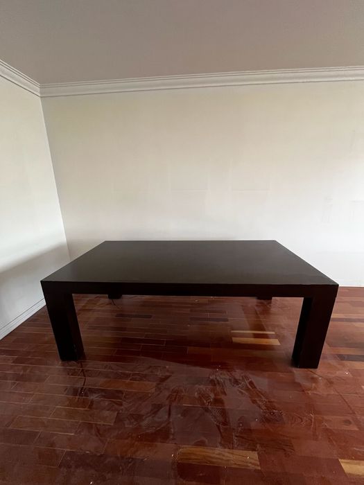Mesa de jantar con 6 cadeiras