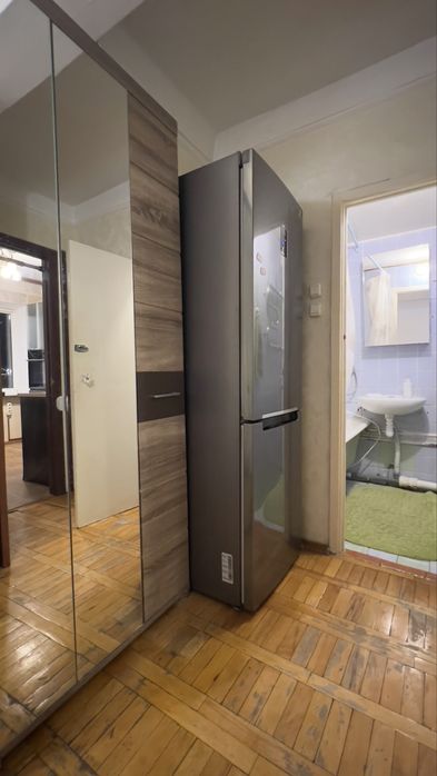 Подобово квартира Котельникова 2К метро Житомирська Академмістечко