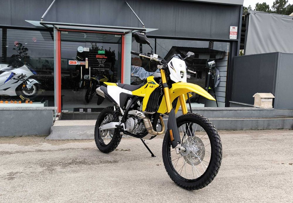 Suzuki DR-Z4S, novo modelo