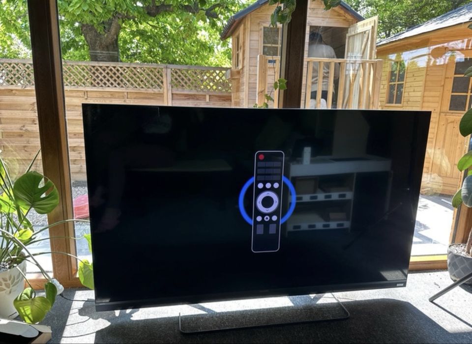 Nowy telewizor SHARP