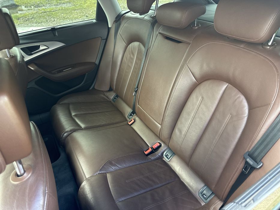 Audi A6 quattro