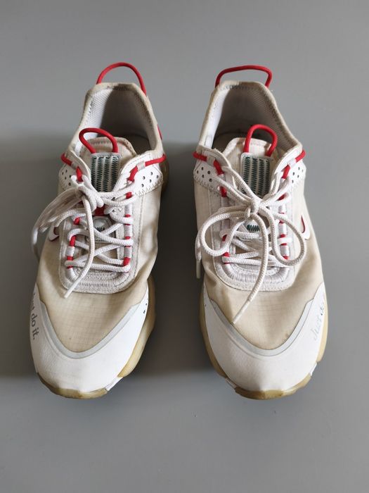 Nike React Live кросівки 42,5 розмір (27 см)