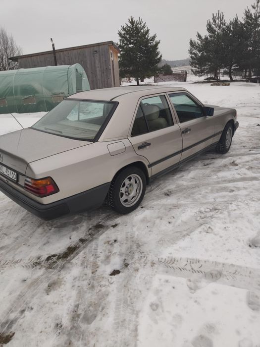 Mercedes w124 2.0 benzyna