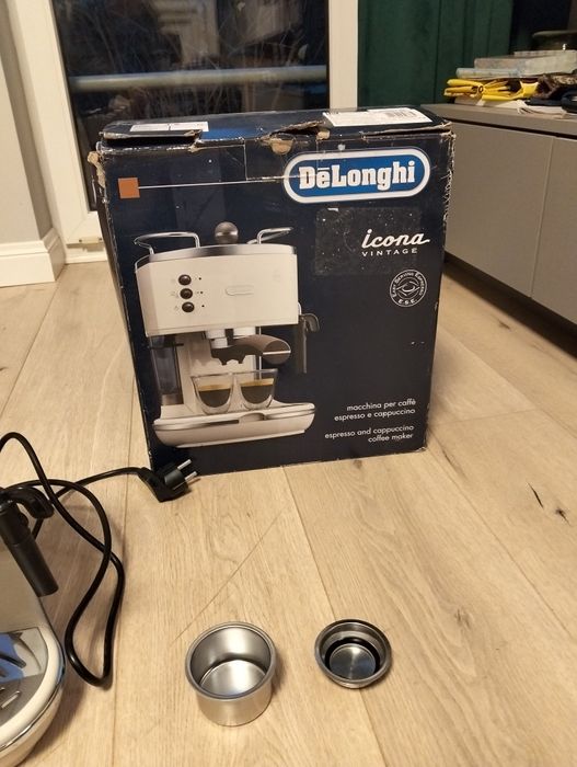 Ekspres ciśnieniowy DeLonghi Vintage retro