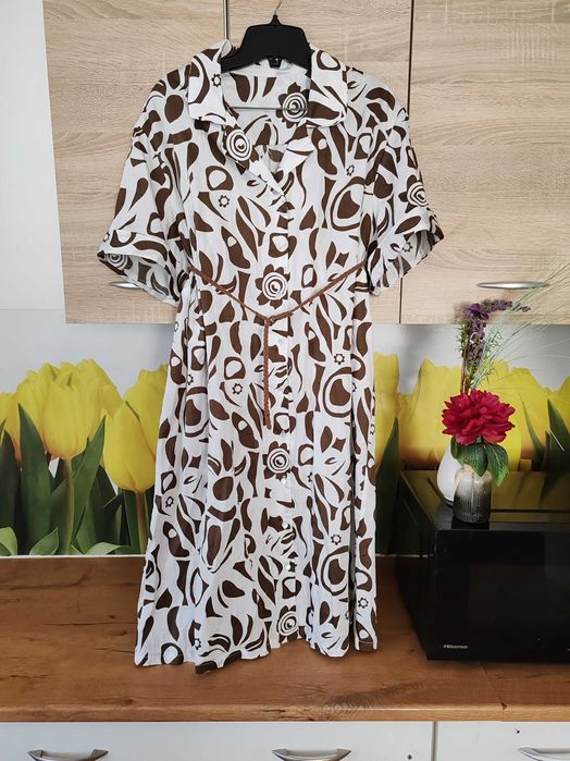 Lekka sukienka koszulowa midi rozmiar ok 48 poliester