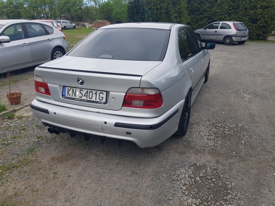 Bmw 540 5.4.4i v8 makiet