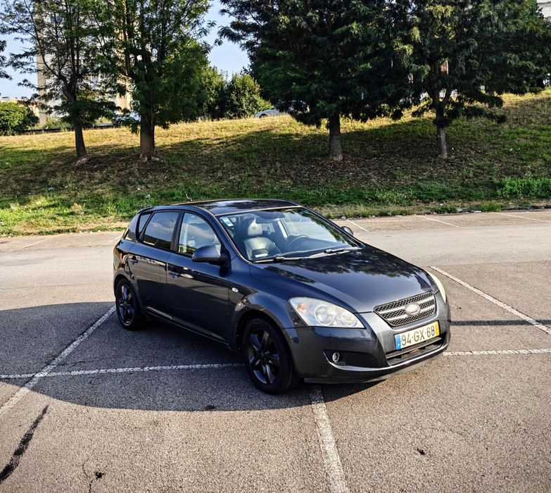 Kia Ceed 1.4 Bom Estado