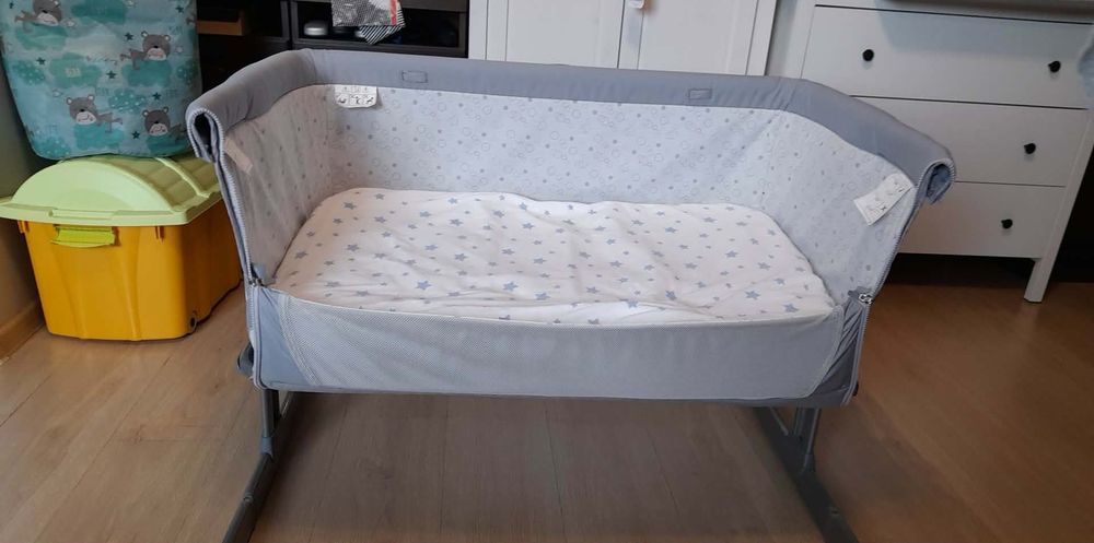 Dostawka Chicco z materacem