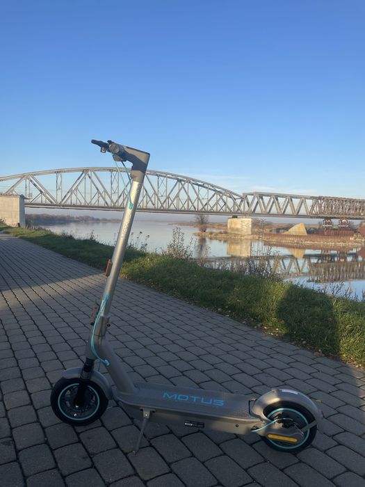 Hulejnoga elektyczna Motus