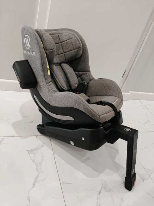 Avionaut Aerofix + baza + lusterko Britax – 61–105 cm – Jak Nowe