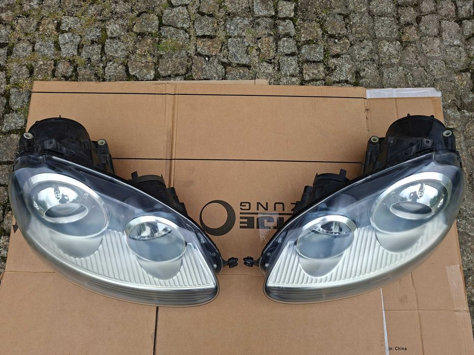 Lampy XENON Przednie Przód Volkswagen Golf V GTI Komplet