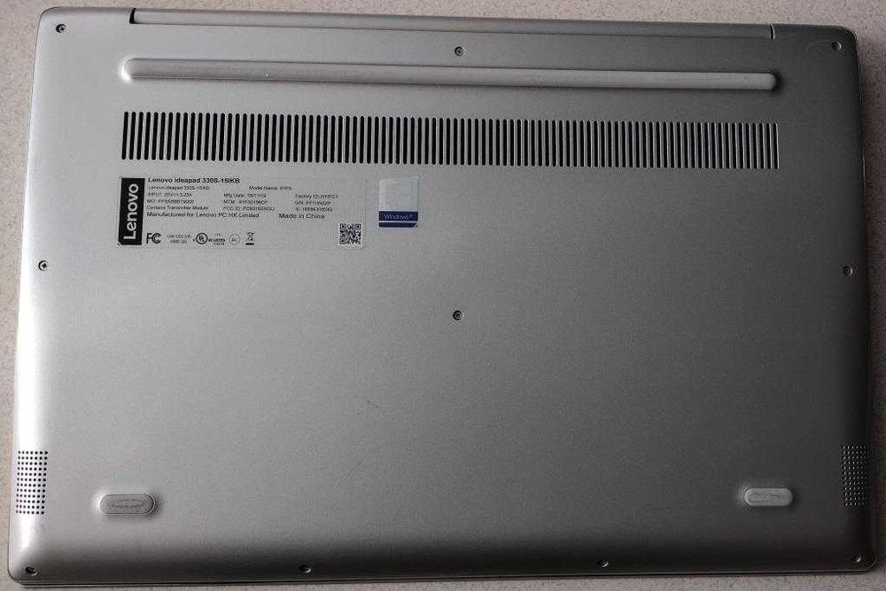 Ноутбук Lenovo ideapad 330S-15IKB с 4-хъядерным 	Intel Core i7-8550U