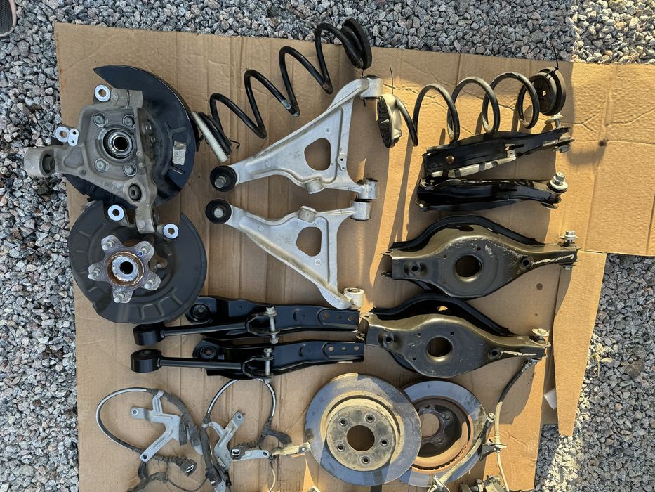 Задний ричаг підрамник nissan rogue t33 розборка