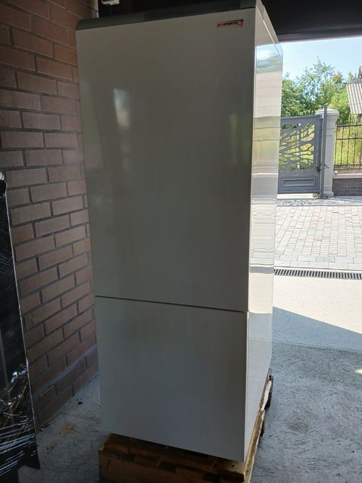 Котел газовий підлоговий димохідний Protherm 30  KZL