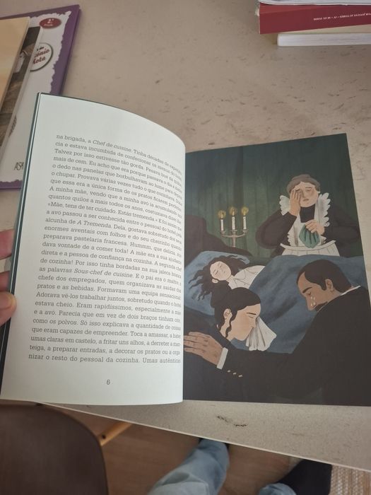 Livro Esmeraldina a pequena Fantasma