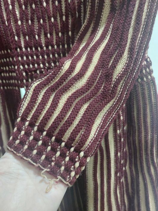 Sukienka dziana do łydki