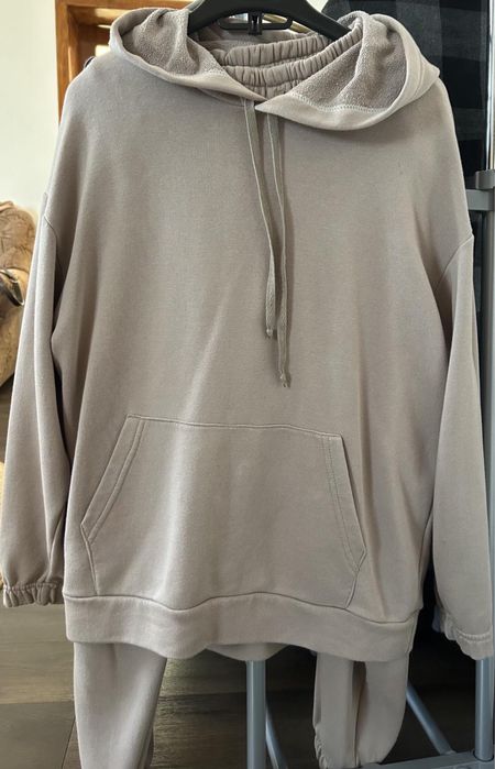 спортивний костюм