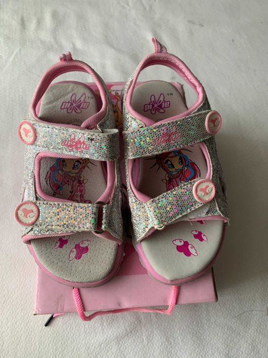 Дитячі дівочі босоніжки