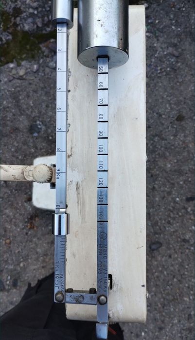 Продається вага медична