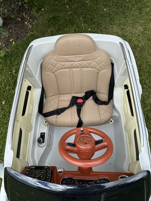 Дитячий електромобіль Детский електромобиль Bentley Бентлі Для дитини