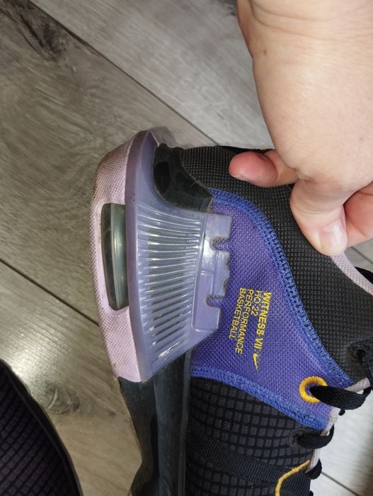 Buty do koszykówki Nike LeBron Witness 7 Lakers 46 30