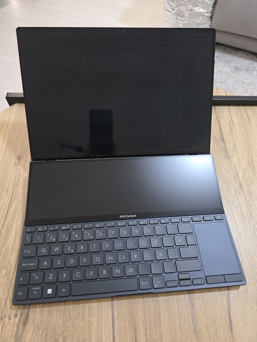 ASUS Zenbook Pro 14 Duo OLED (UX8402V) i9 / RTX – Para Peças ou Reparação