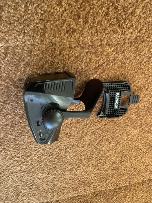 Професійний відеорегістратор Papogo!