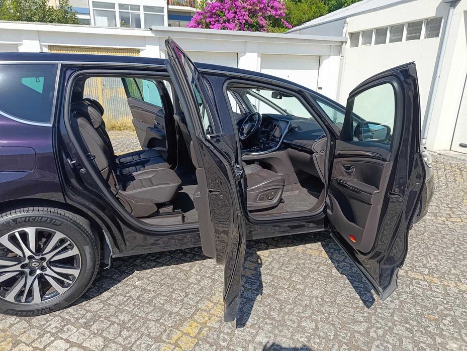 Renault Espace 1.6 dci 160 INITIALE PARIS 7 LUG