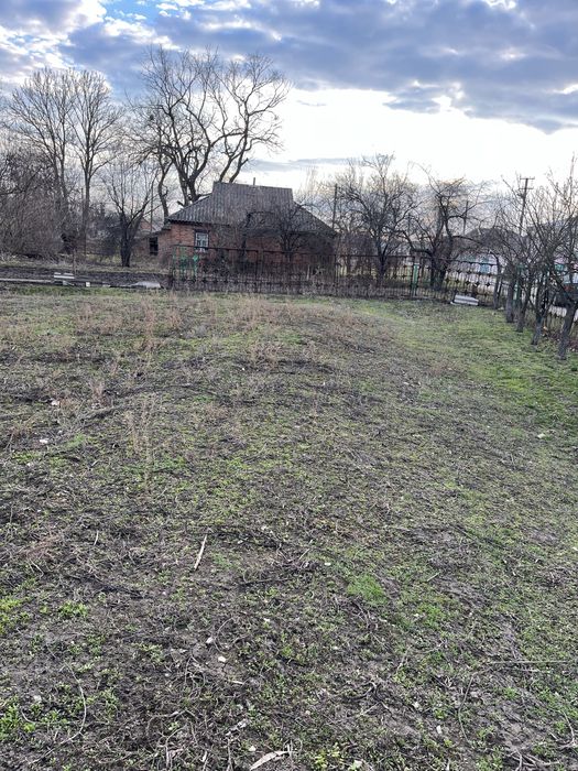 Продам земельну ділянку