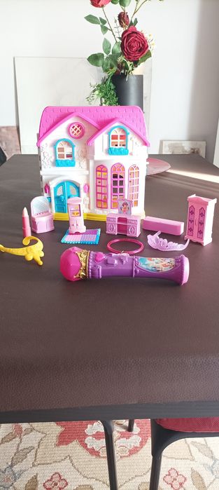 Casa de brincar de bonecas