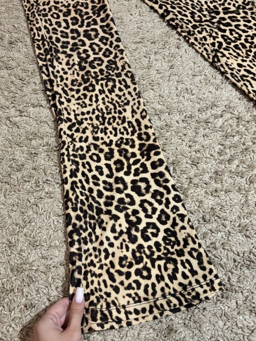 Лосини леопардові Bershka