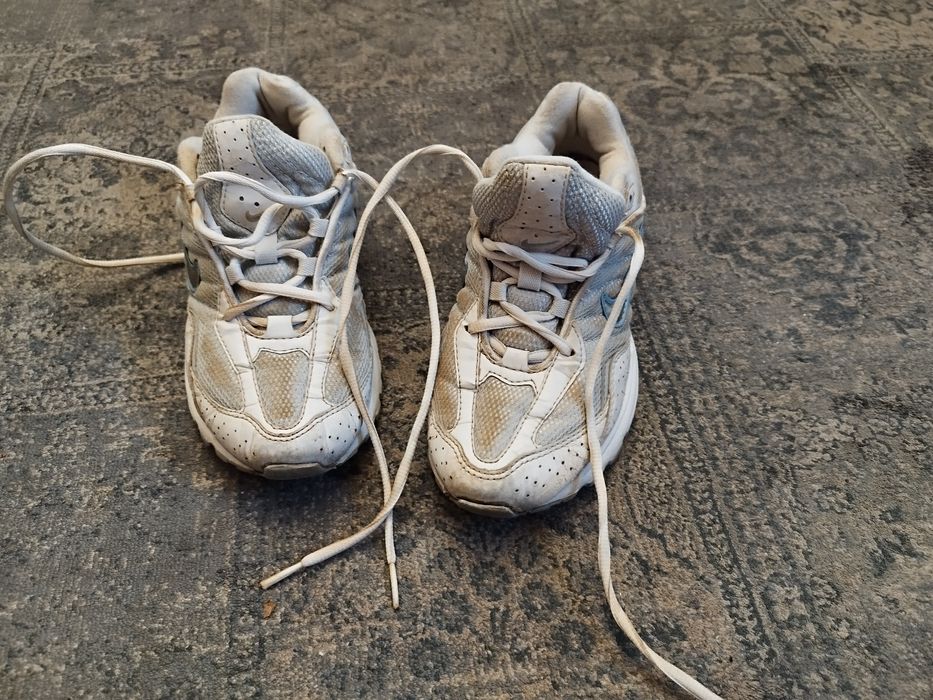 Adidasy Nike adidasy