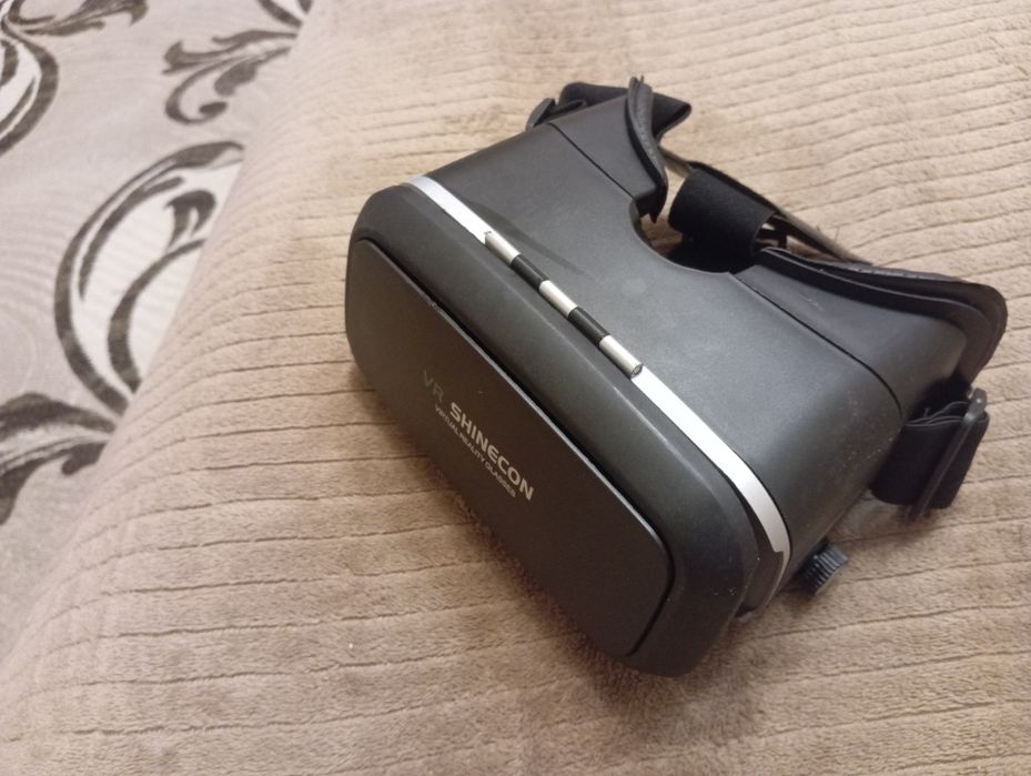 Віртуальні окуляри