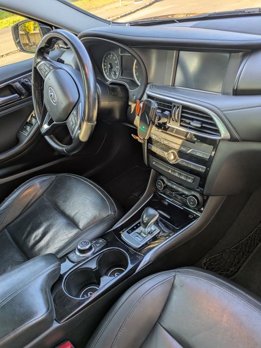 Infiniti QX30 2017