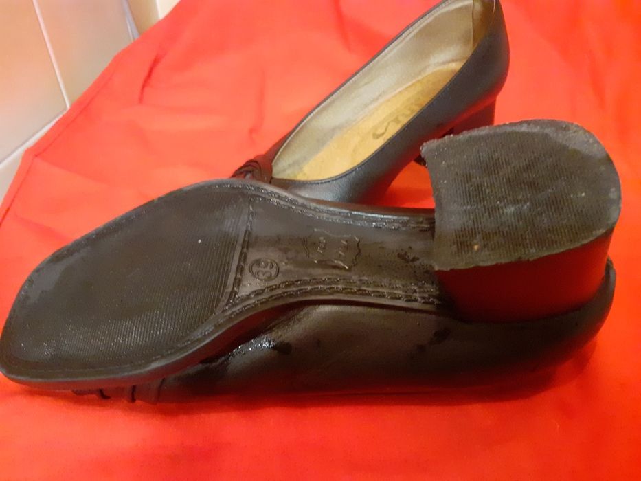 Buty  skórzane  damskie