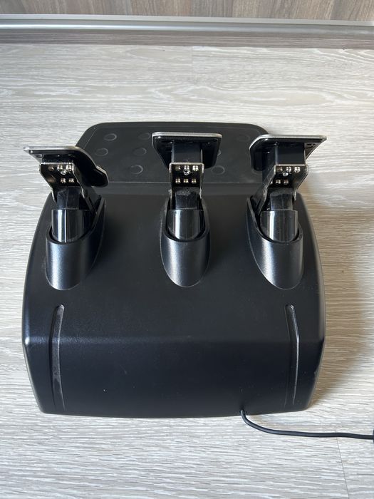 Logitech G923 SE Xbox + Shifter + Pedals