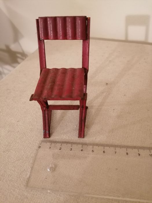 Cadeiras miniatura