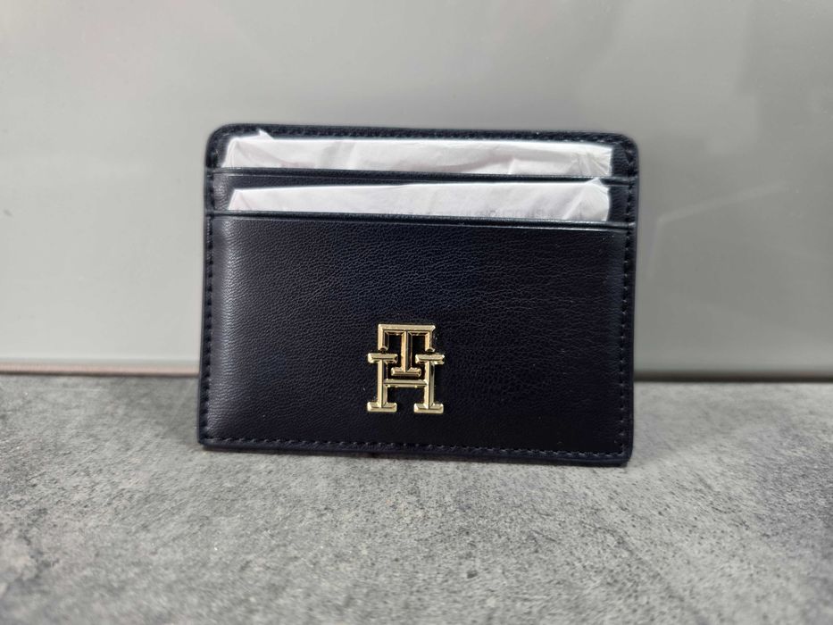 Nowe oryginalne etui do kart kredytowych